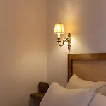Romantic Alfama Balcony - 10 Minutes From Terreiro Do Paco Appartamento